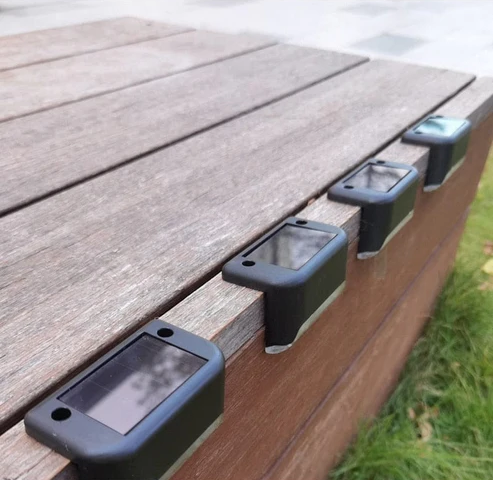 NestHome™ 4er-Pack Solar-Treppenlichter für den Außenbereich 